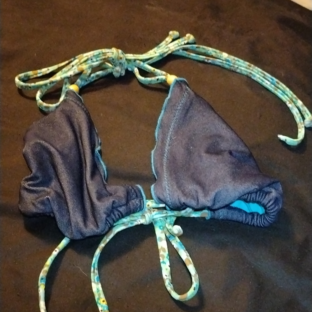 👙 2/$15 Bikini Triangle top